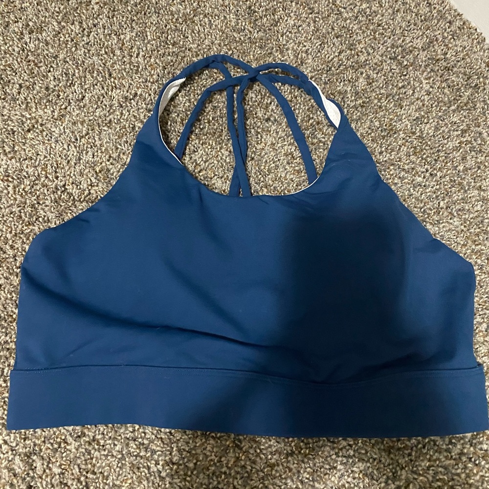 Savvy sports bra